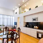 Majestic Cafe - Center Modern *