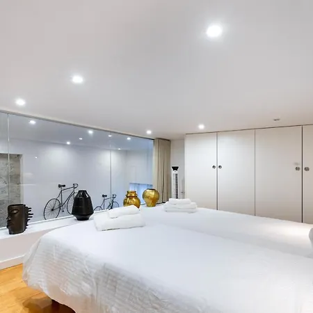 Center Modern In Apartamento